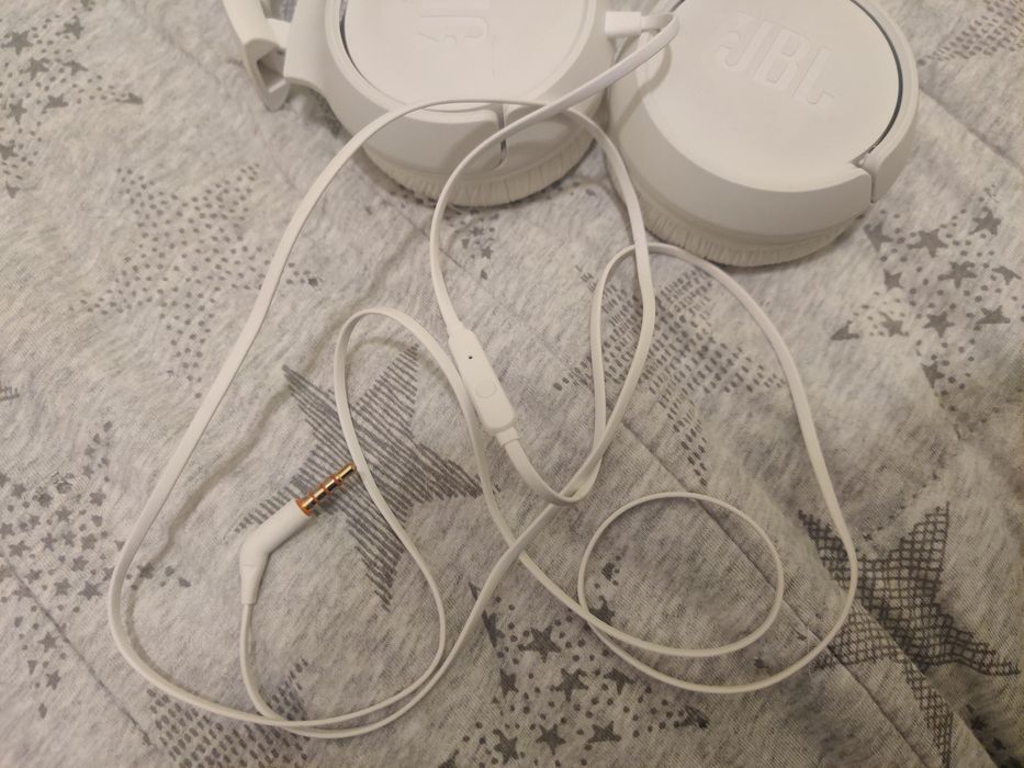 Headphones JBL Tune 500 (com fio)
