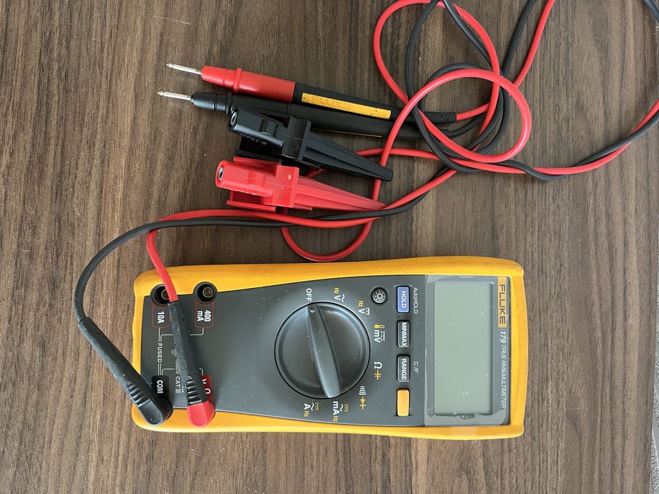 Мультиметр Fluke 179