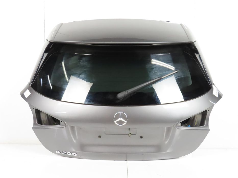 Tampa Da Mala Mercedes-Benz A-Class Ref: A1777401400 2018 - 2025