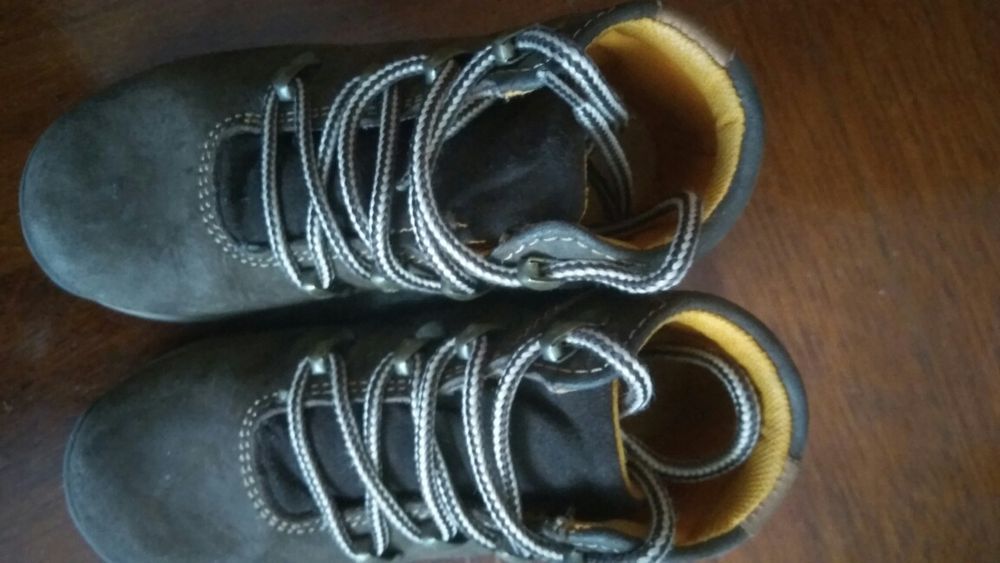 Bota menino N°26