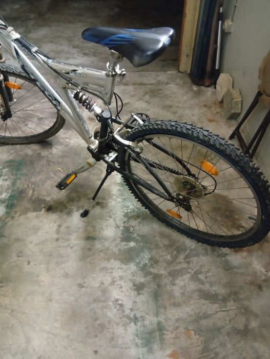 Bicicleta alumínio roda 26
