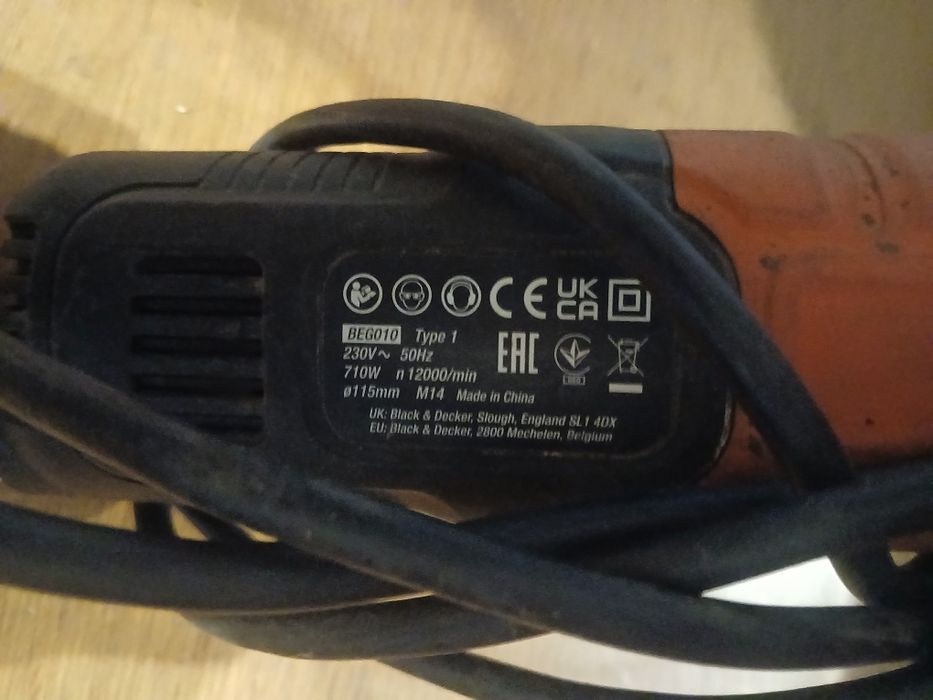 rebarbadora em bom estado