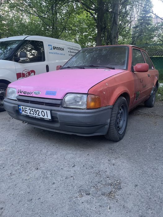 Продам форд Эскорт