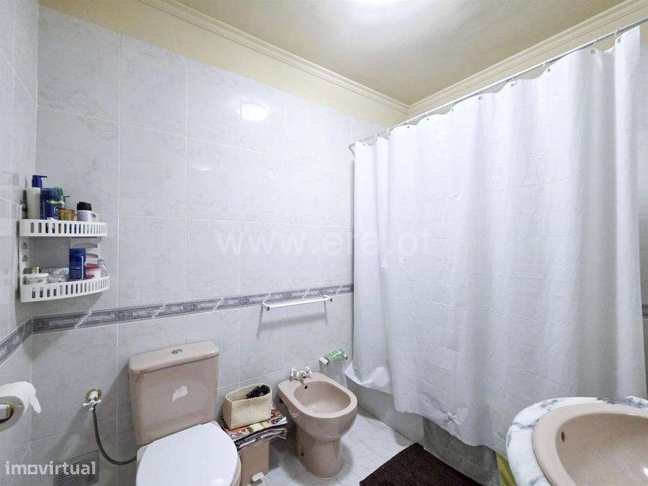 Apartamento T1 com garagem em Areosa, Viana do Castelo