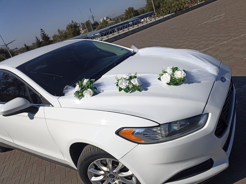 Оренда машини з водієм на весілля Харків