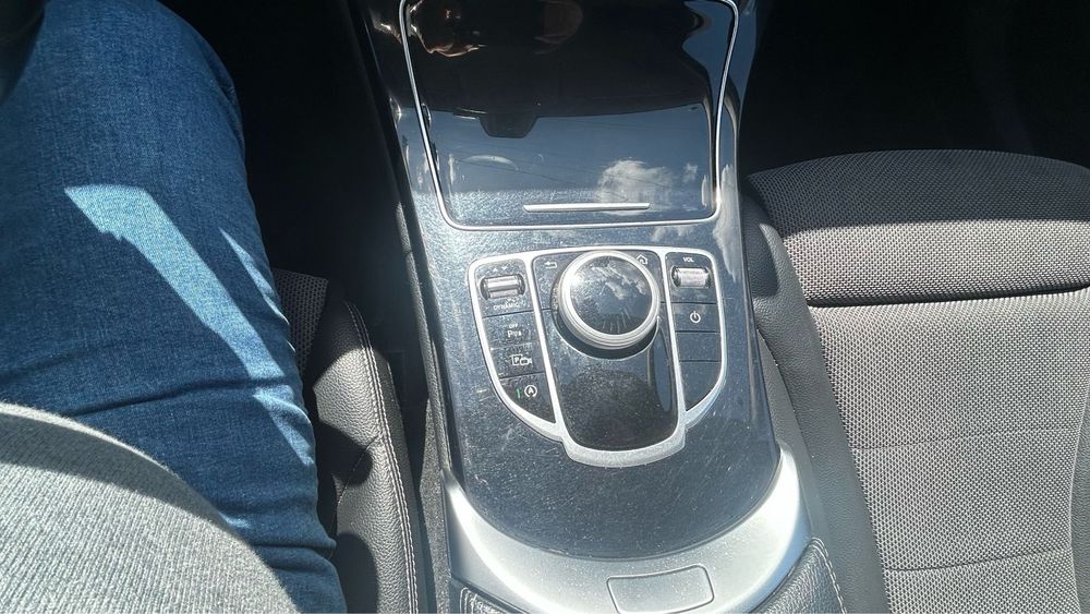 Vendo Mercedes C220 cdi