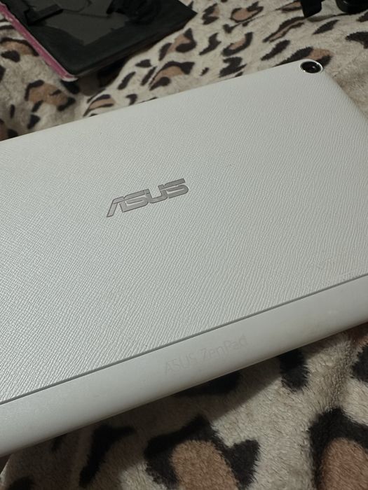 Планшет Asus ZenPad 8.0