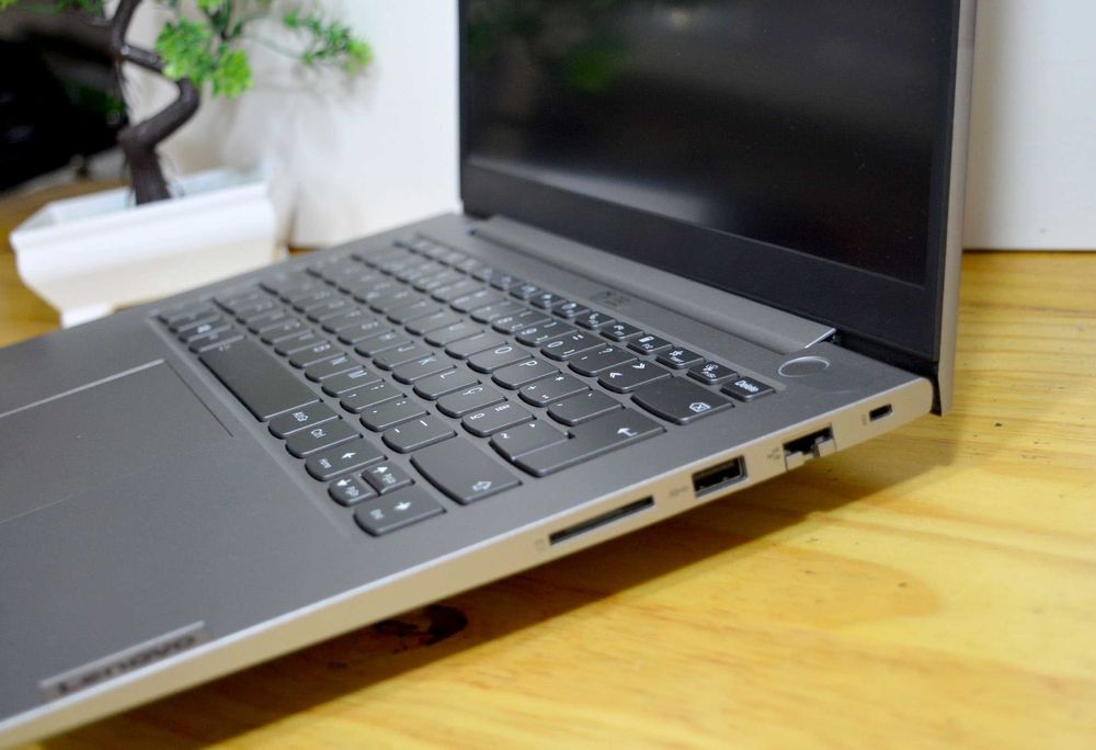 Pro 2026! Lenovo Thinkpad 11Th i5 4.20Ghz - 16GB - IA - Iris - 256GB