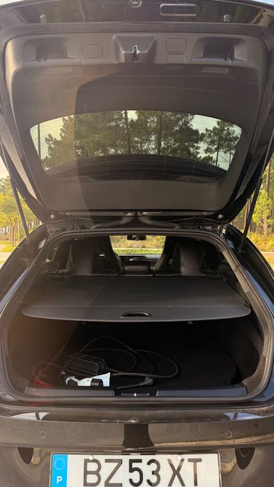 Mercedes-Benz CLA 250E