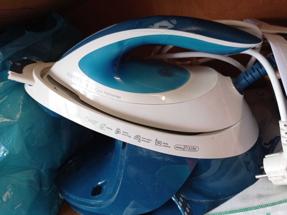 Ferro Caldeira Philips