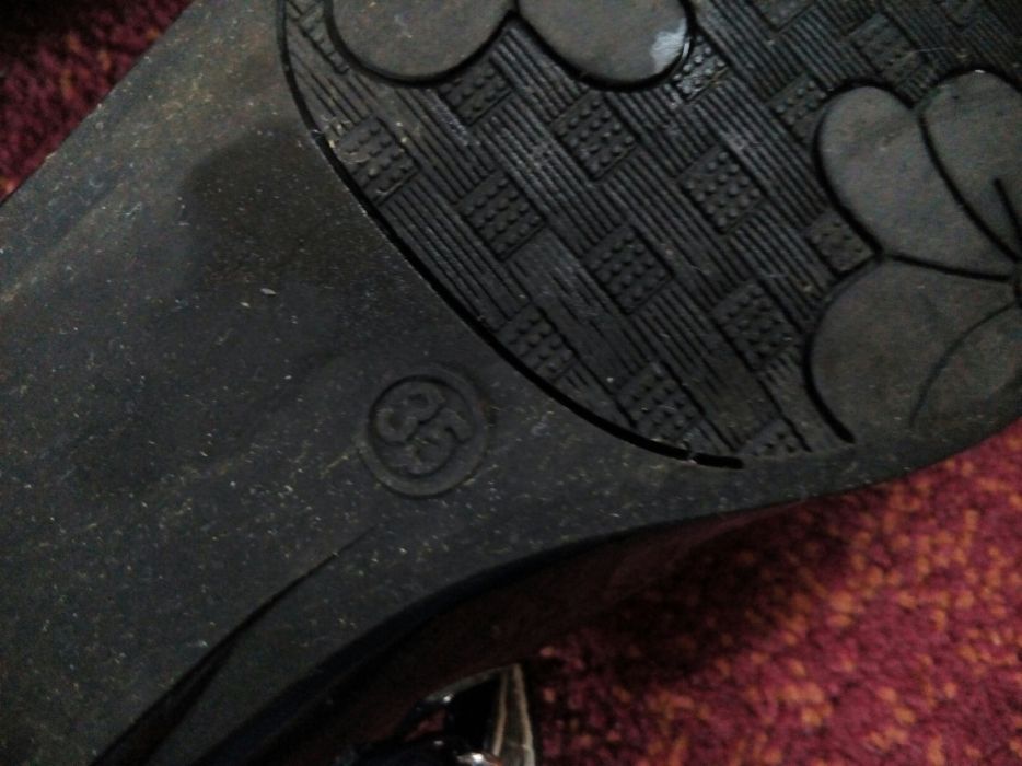 Лакированные туфли