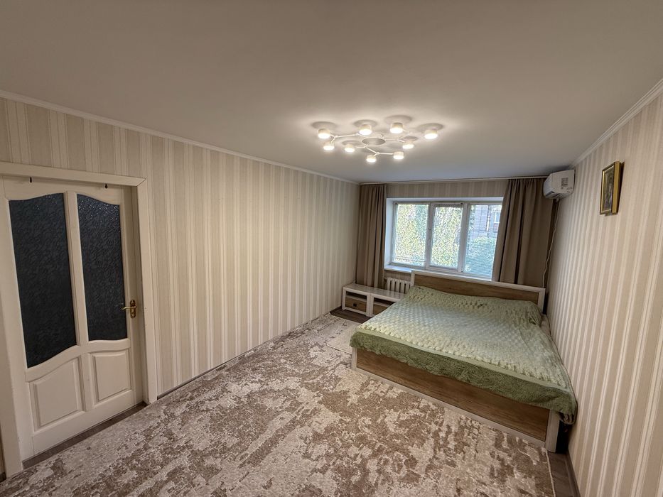 Продаю 3х комнатную квартиру с ремонтом. В центральном районе города.