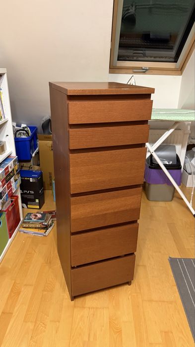 Malm komoda 6 szuflad z lustrem, brąz