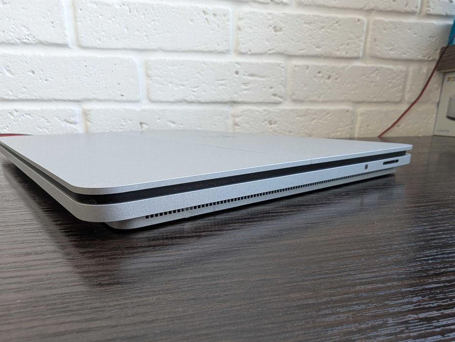 Microsoft Surface Laptop Studio 14.4"- Core i7-11370H/RTX3050Ti/32/1TB