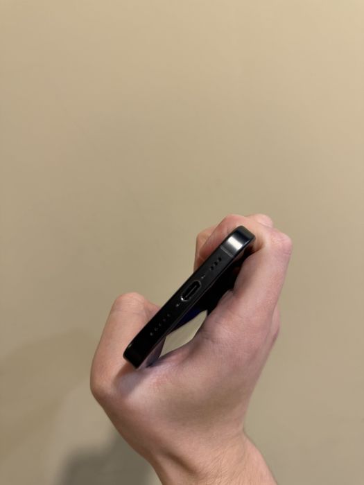 Б/у IPhone 16 Pro 256 Black 100% акумулятор