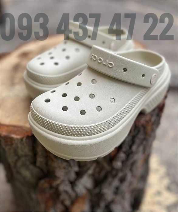 Жіночі Крокси Сабо на Платформі Stomp Clog  Crocs Crocs Stomp Clog