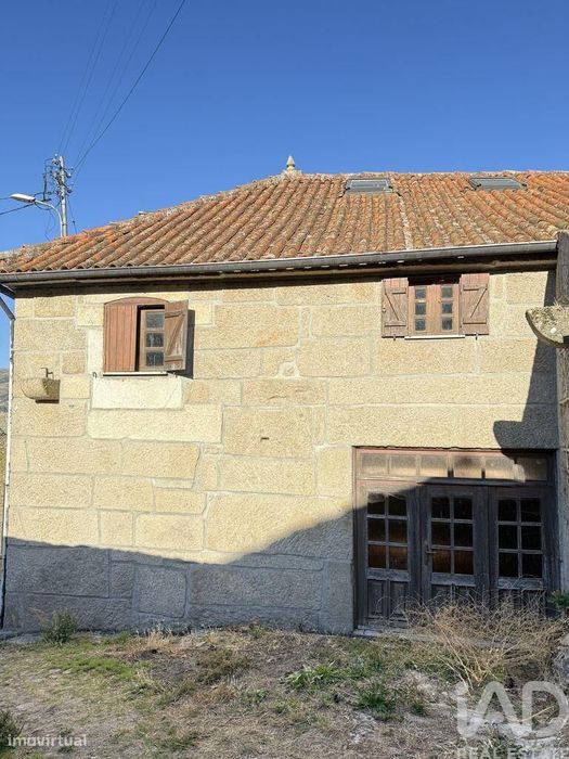 Casa / Villa T5 em Telões de 350,00 m2