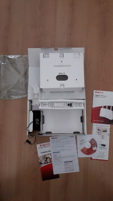 DrayTek Vigor 2110 Series-Broadband Firewall Router64286192620289124