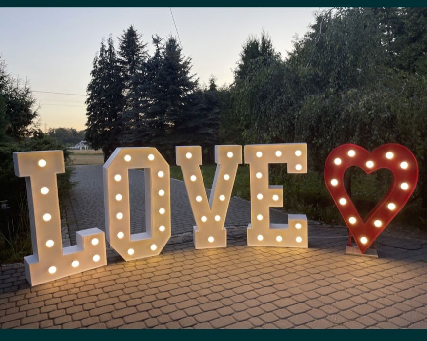 Fotobudka, DJ, napis LOVE Miłość cyfry 1 18, 30, 40 50, 60 serce led