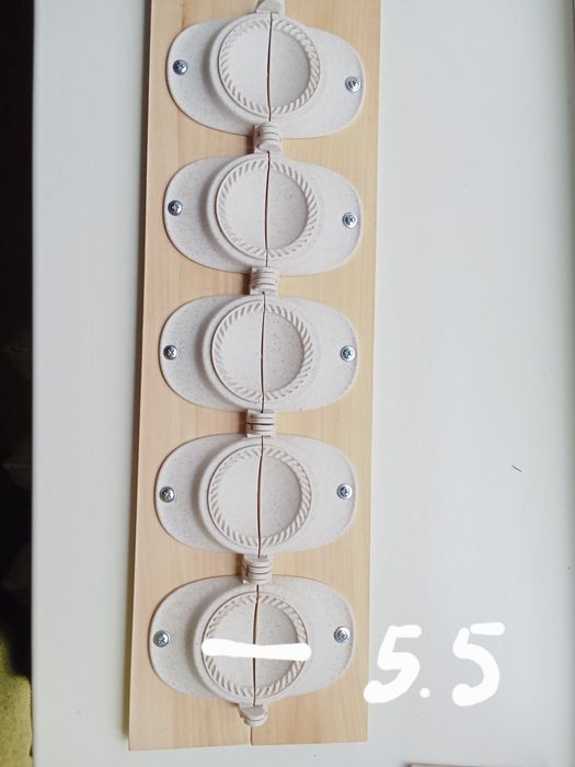 Прес форма для  пельменів вареників