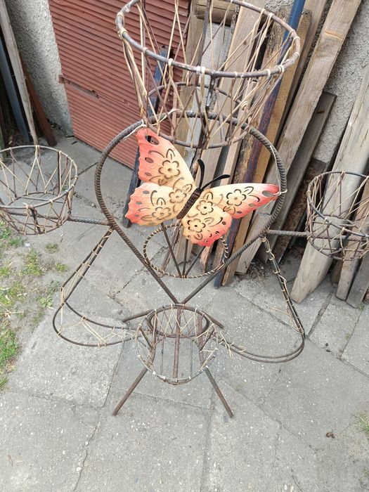Kwietnik stojak na kwiaty