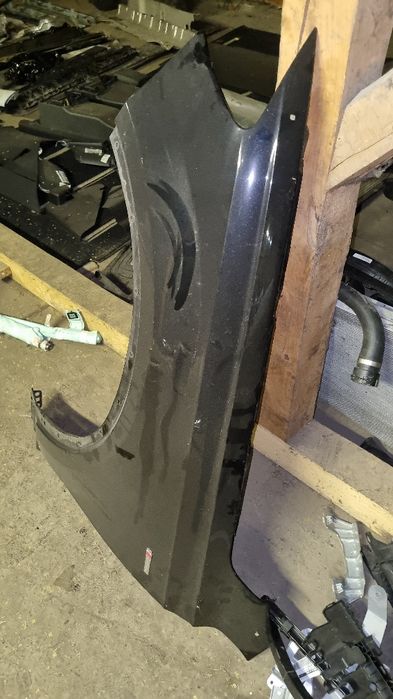 Крило ліве ауді q7 4m колір lc9x в ідеальному стані