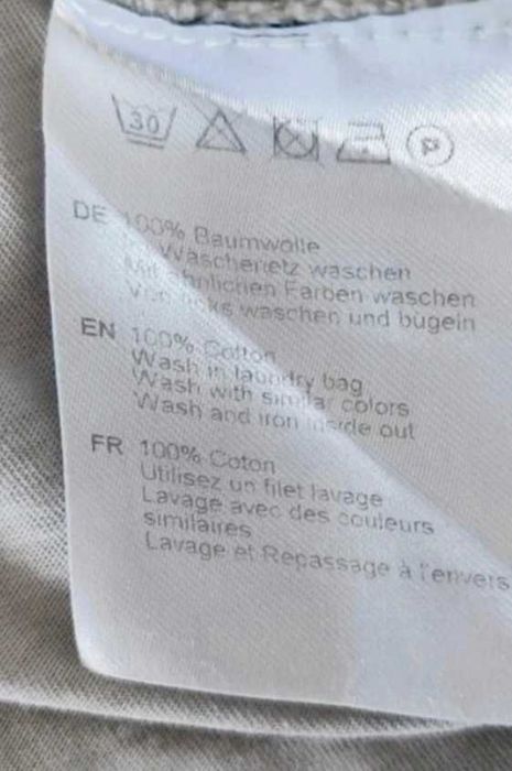 Hallhuber elegancka bluzka basicowa