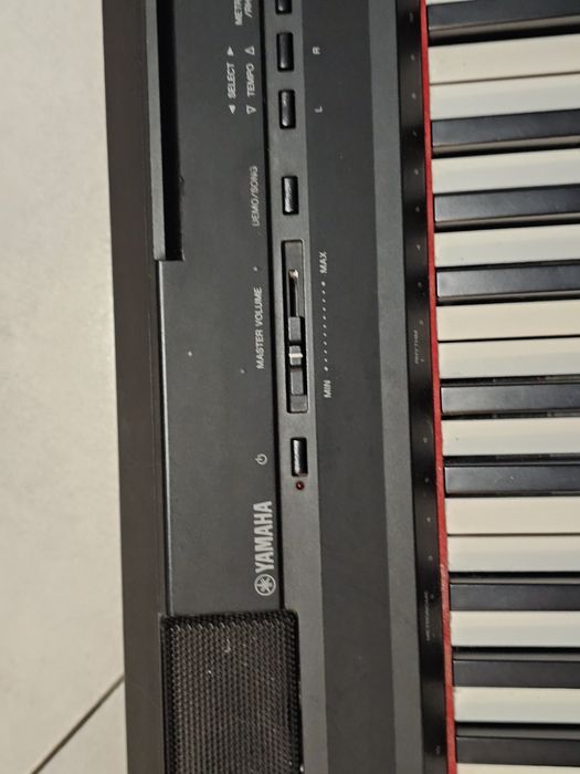 Pianino cyfrowe yamaha p-105