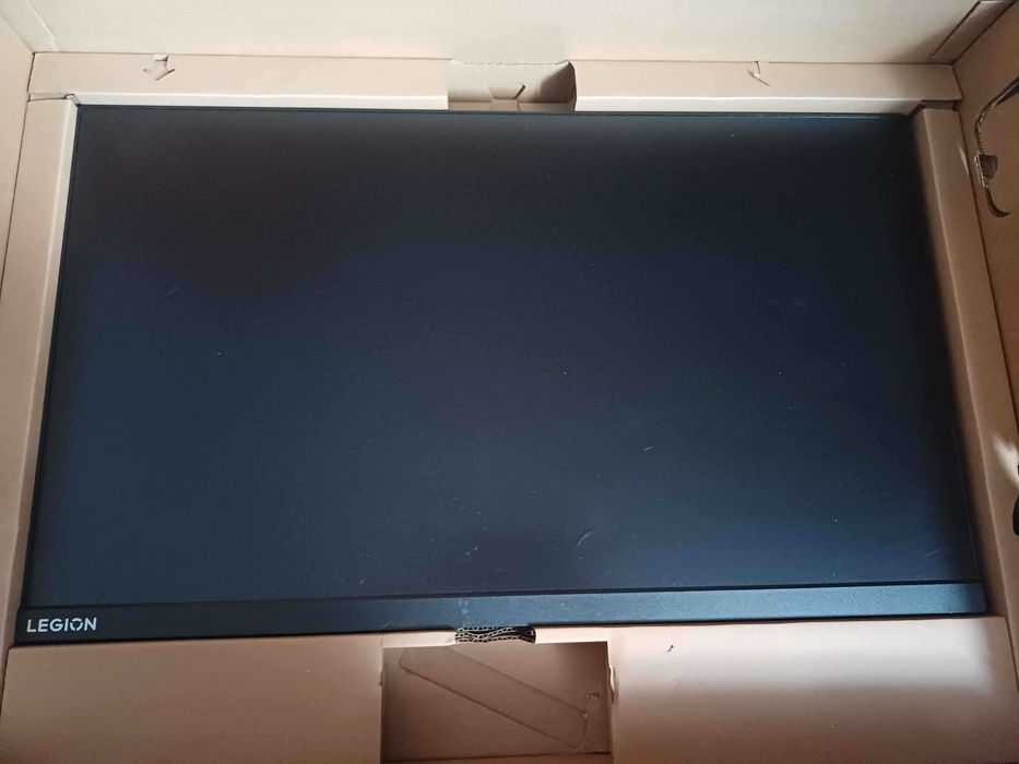 Monitor Lenovo Legion