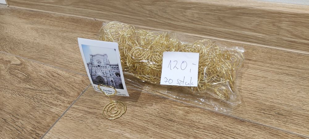Stojaki na winietki, stoaczki do stołów dla gości, na zdjęcia itd.