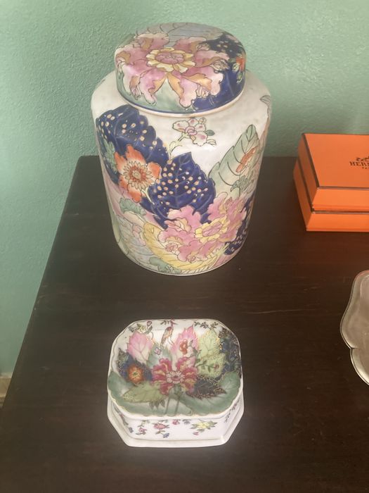 Pote e Saleiro Chineses Folha de Tabaco