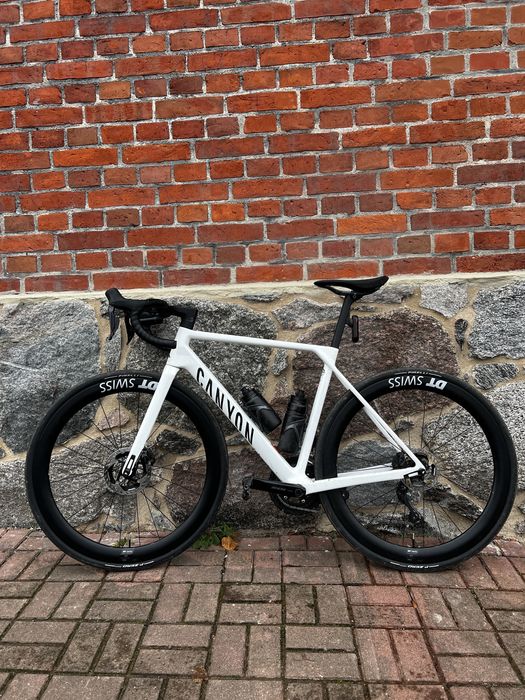 Canyon Ultimate CF 7 Di2 wersja Aero rozm. M 2026