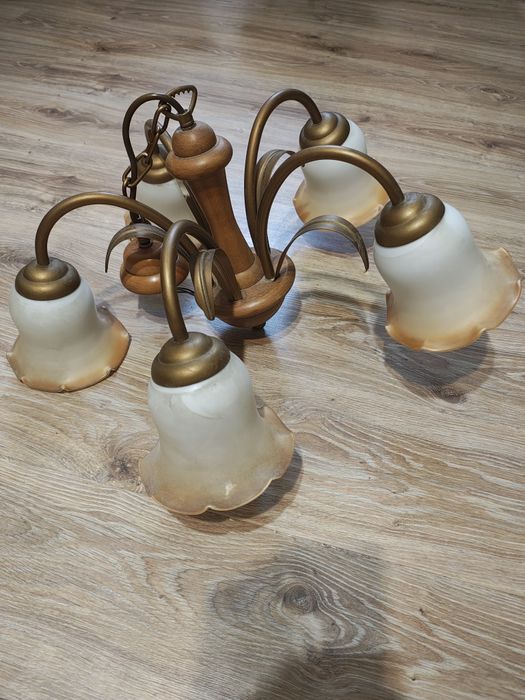 Żyrandol lampa wisząca pokojowa