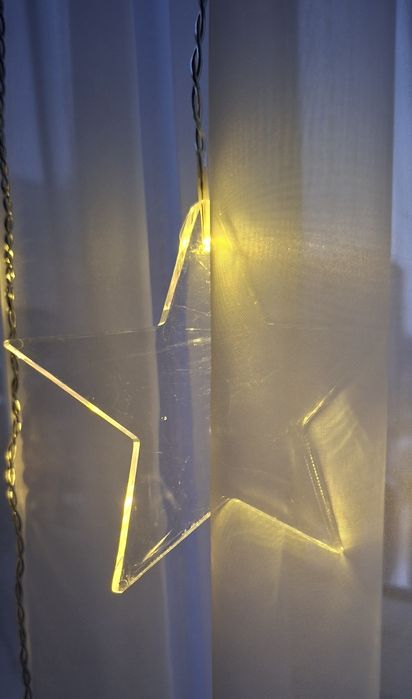 Kurtyna świetlna gwiazdki LED girlanda 100cm