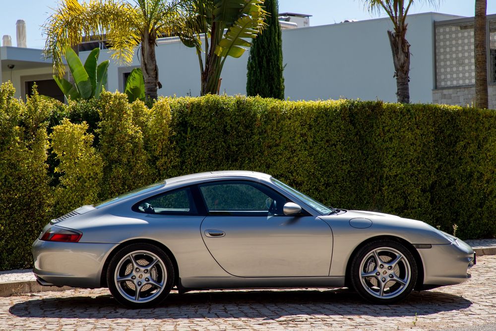 Porsche 911 (996)