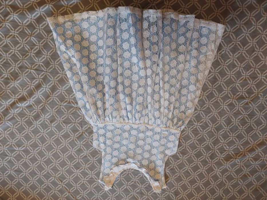 одяг для дівчинки