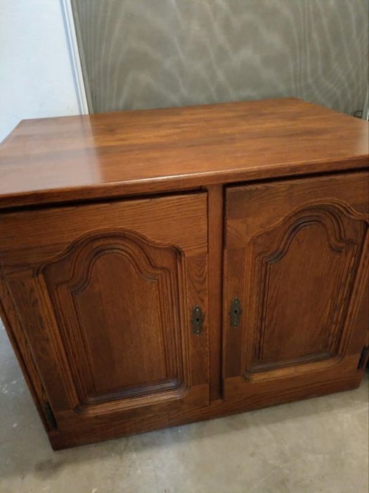 Sprzedam komodę dębową