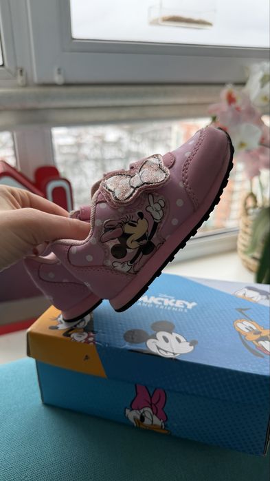 Кросівки Disney Minnie Mouse для дівчинки
