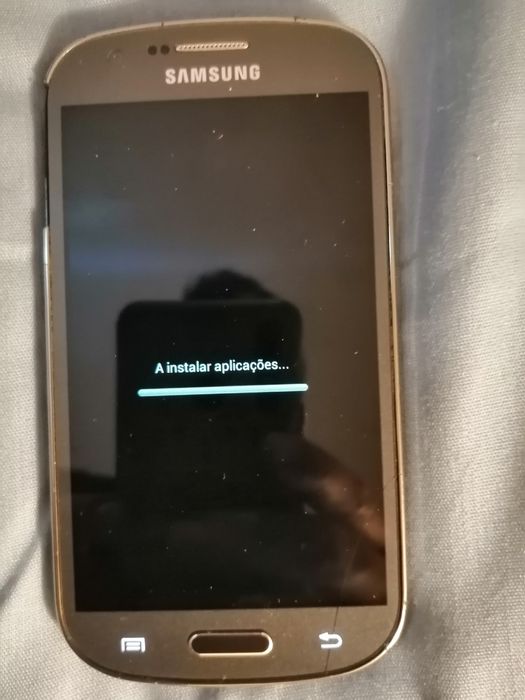 Smartphone Samsung Galaxy Express GT - I8730