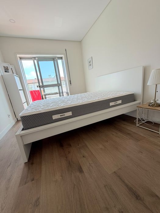 Cama + Colchao - 300€