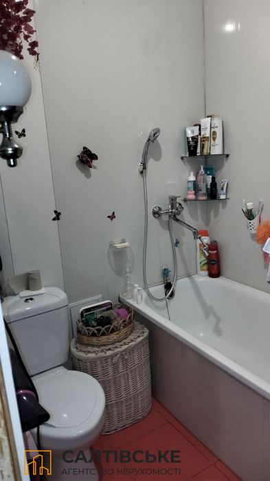 4766-ИК Продам 2К гостинку на Салтовке Медкомплекс 627 м/р