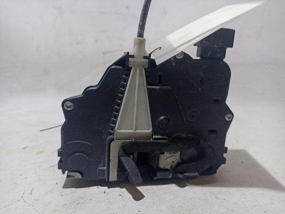 Fechadura / fecho porta frente esquerdo FIAT Grande Punto (199_)