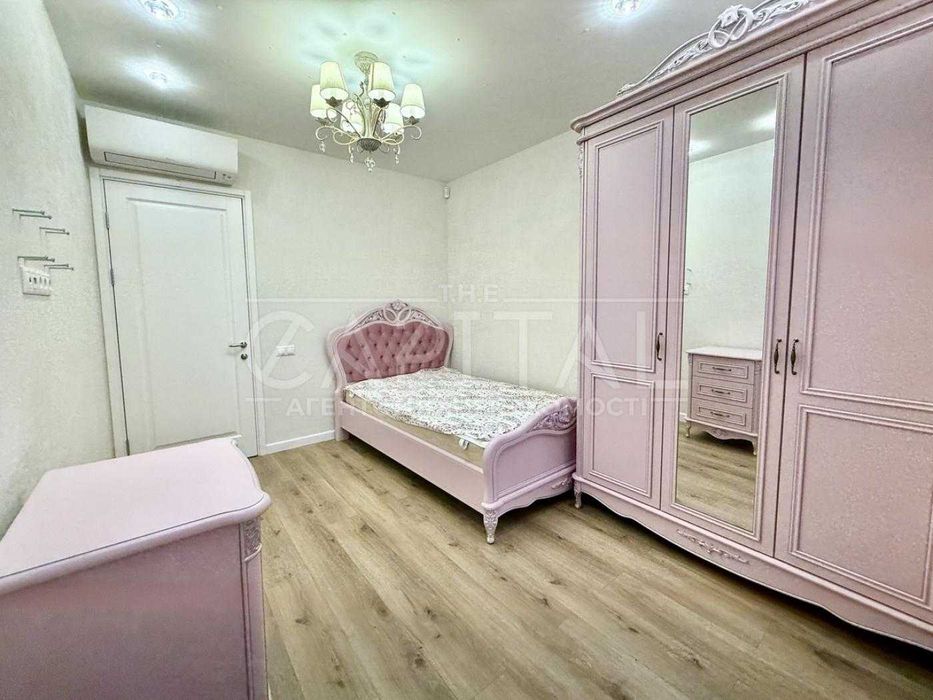 Оренда двоповерхової квартири в ЖК Повітрофлотський квартал Шолуденка