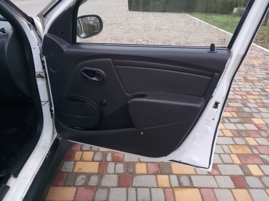 Срочно машина в отличном состоянии