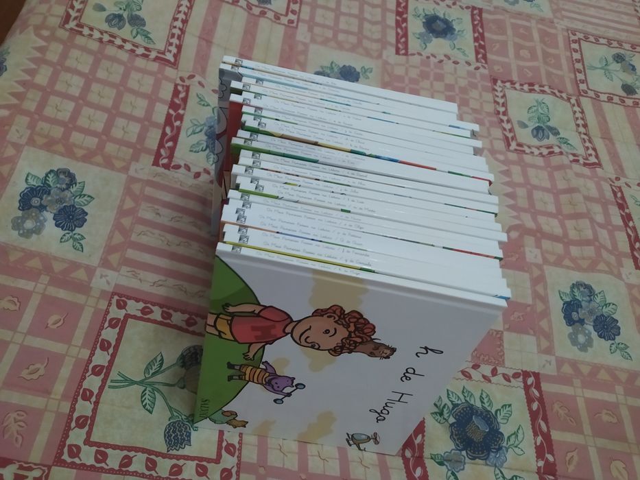 Conjunto de livros do abcedario para crianças