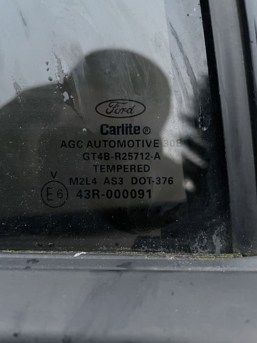 Двері задні праві Ford Edge Форд Едж