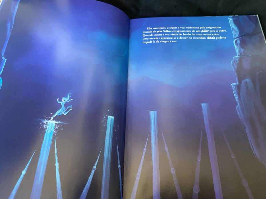Livro Frozen II “ Regresso a Casa” - Livro do Filme