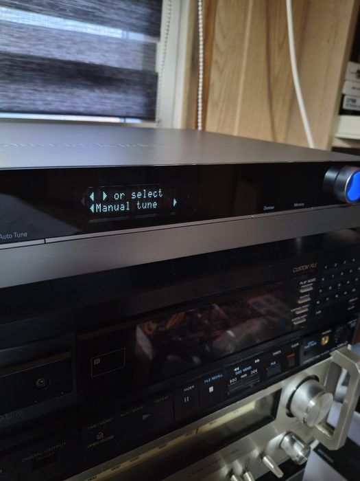 Tuner cyfrowy Harman Kardon TU 970  Ver.ll