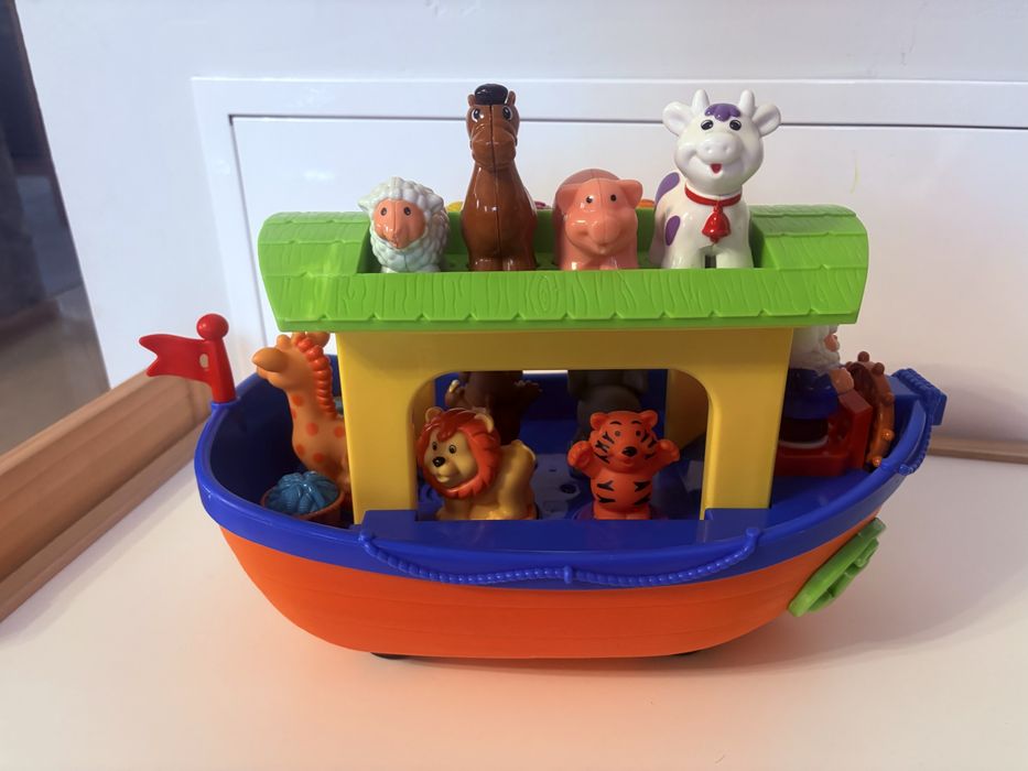 Arka Noego Dumel stan bardzo  dobry