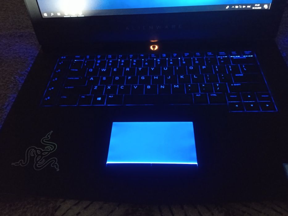 Ігровий ноутбук Alienware R3 / i7 / GTX 1060